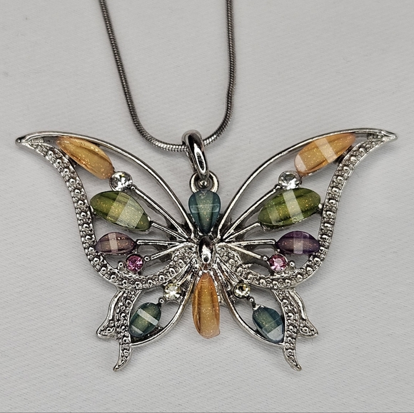 Butterfly Beaded Silver Necklace - Picture 2 of 11